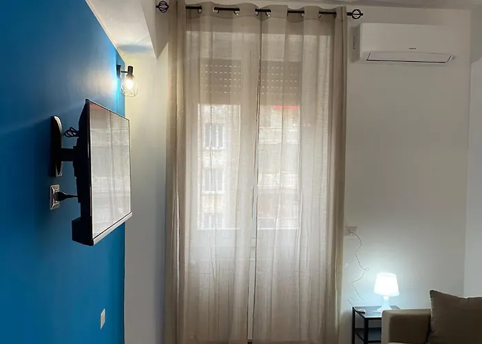 Lola Home, Ostiense
